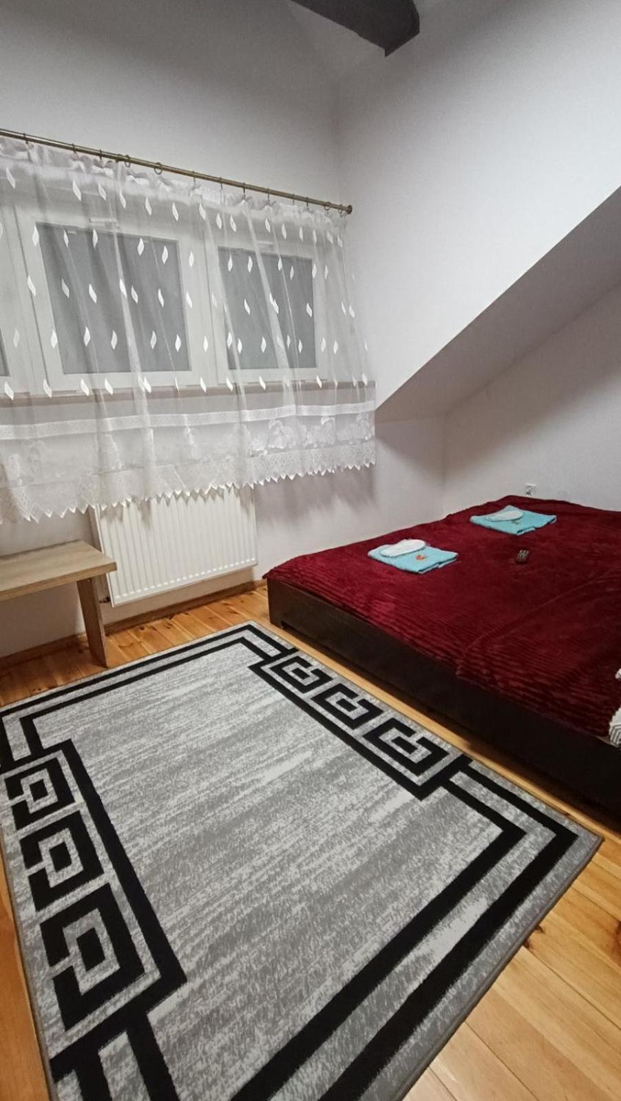 Saska Ochota Forest Guest House Varsovia Exterior foto